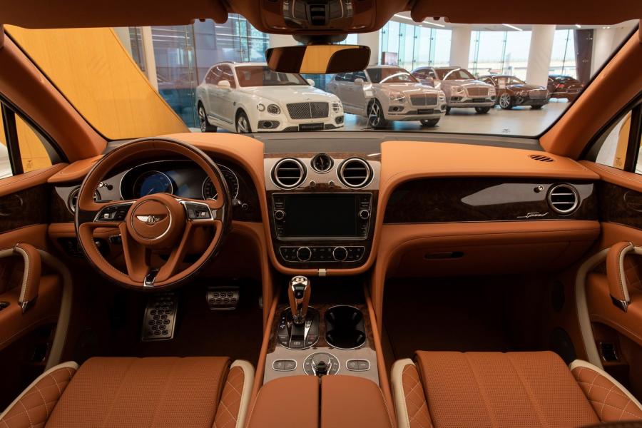 Торпедо Bentley Bentayga Speed 2020 года  (UAE) (фото 5 из 10)